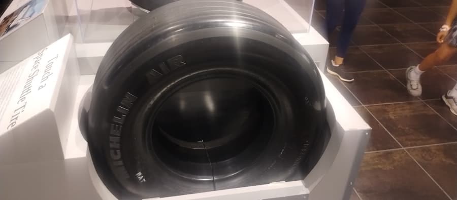 Photo space discoveries